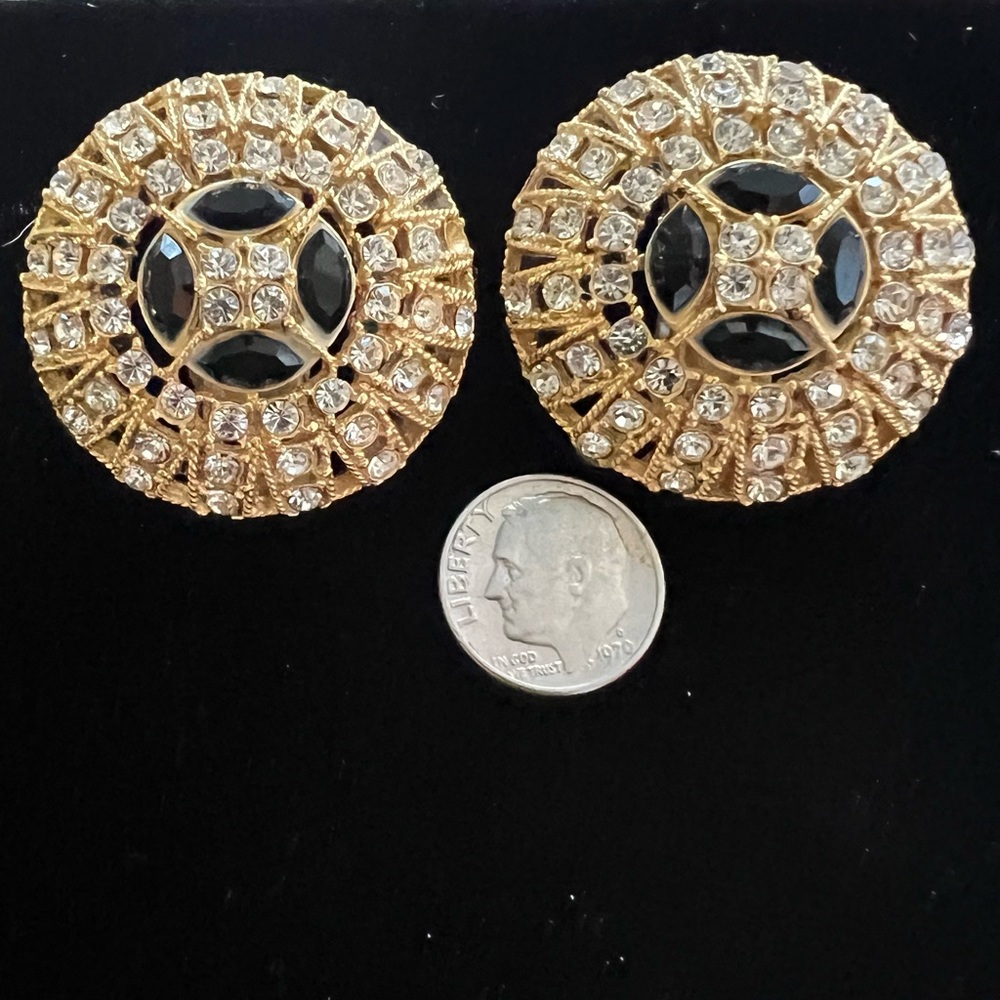 Vintage CRAFT stamped earrings - Picture 3 of 5